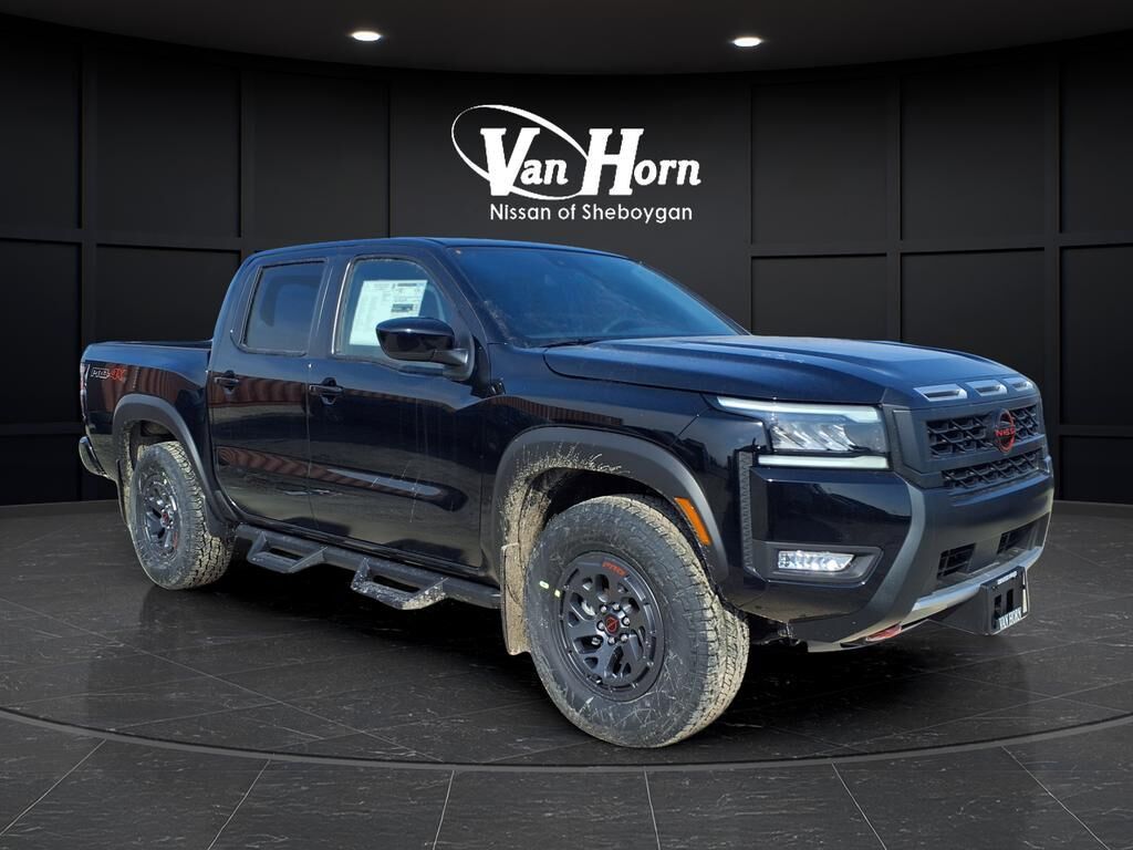 2026 NISSAN Frontier