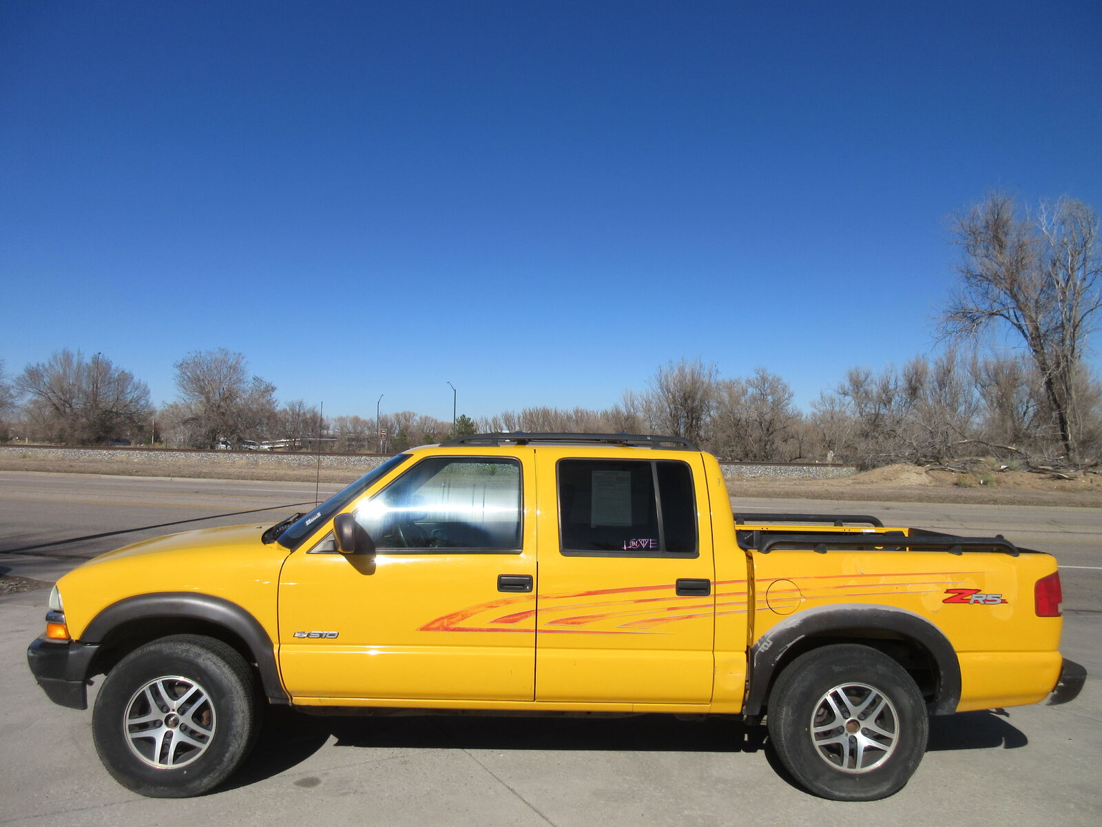 2004 CHEVROLET S-10 Pickup
