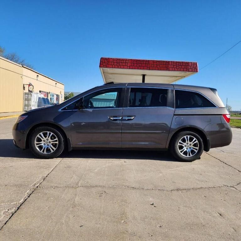 2012 HONDA Odyssey