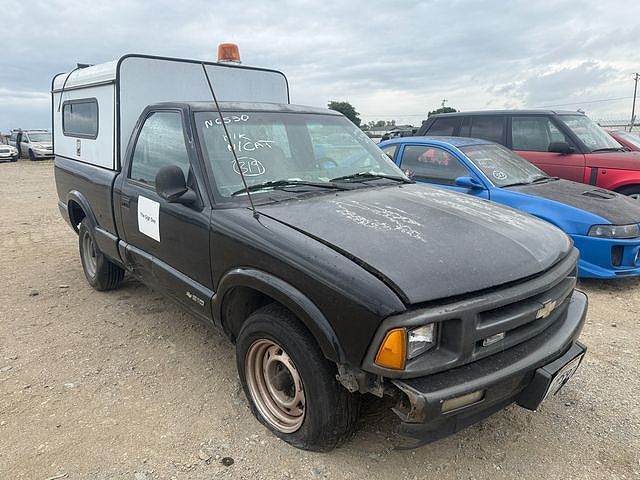 1996 CHEVROLET S-10 Pickup