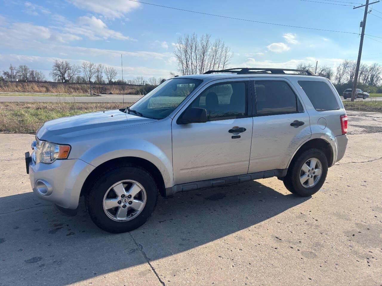 2009 FORD Escape