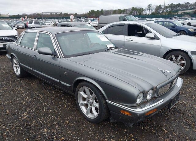 2003 JAGUAR XJR