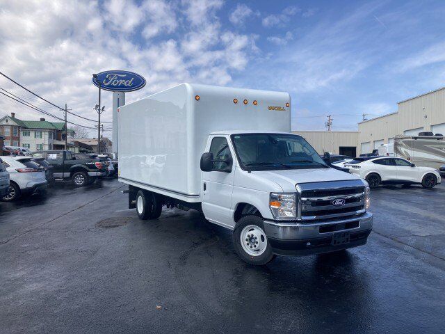 2027 FORD E-350