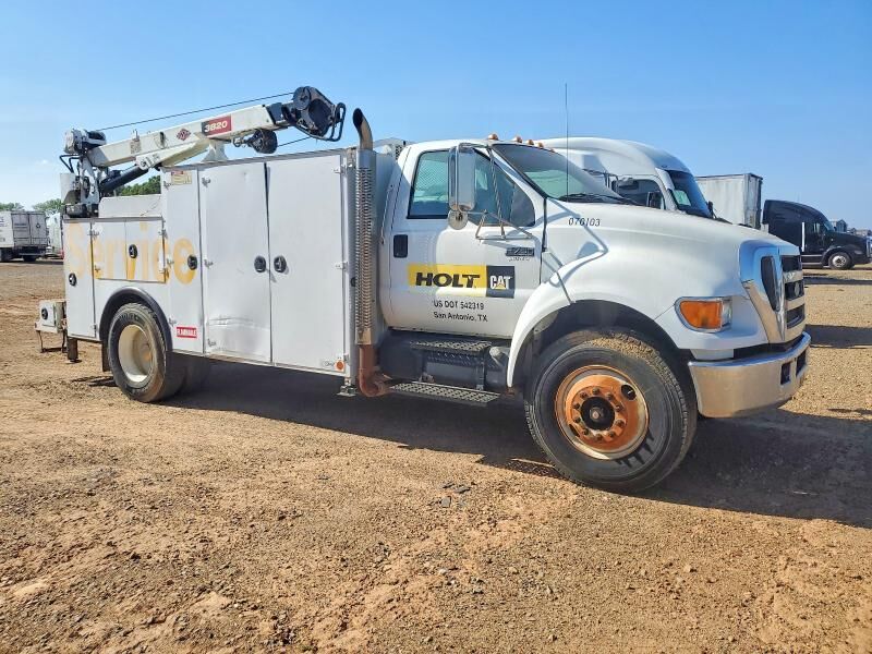 2007 FORD F-750