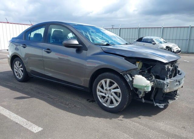 2012 MAZDA Mazda3