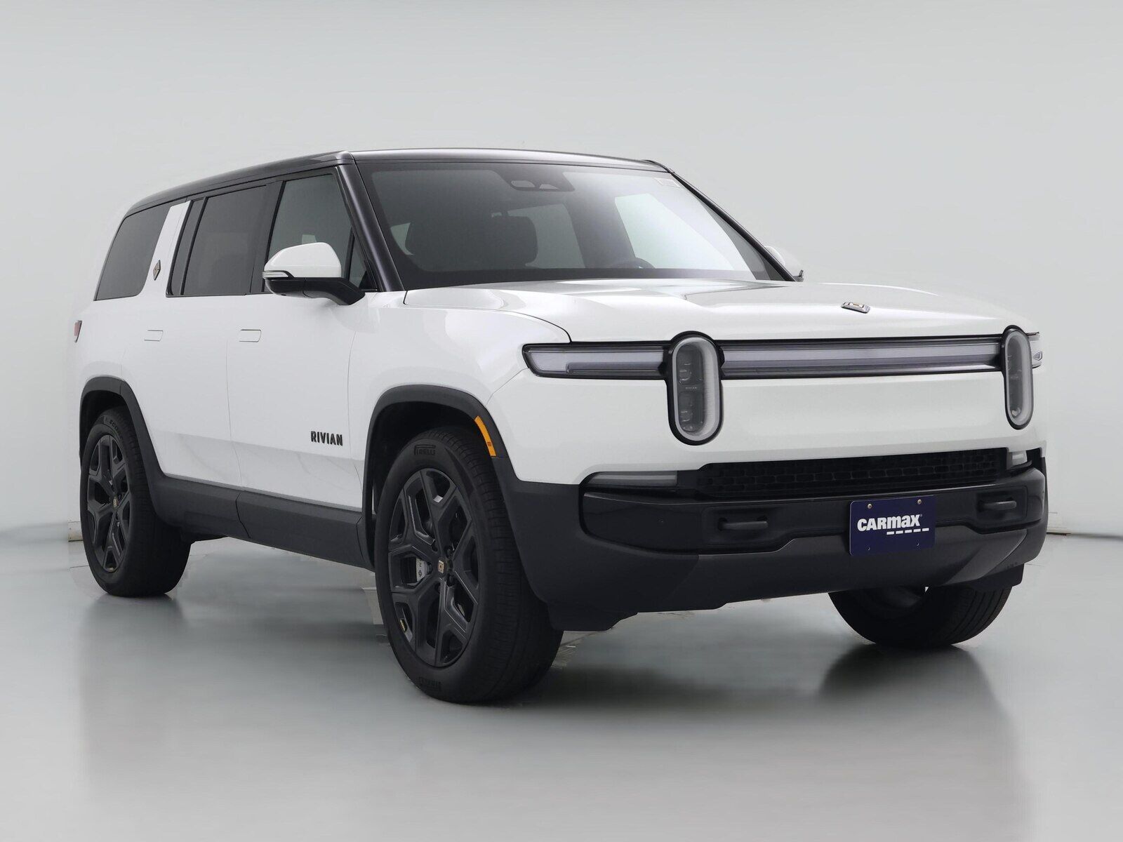 2025 RIVIAN R1S