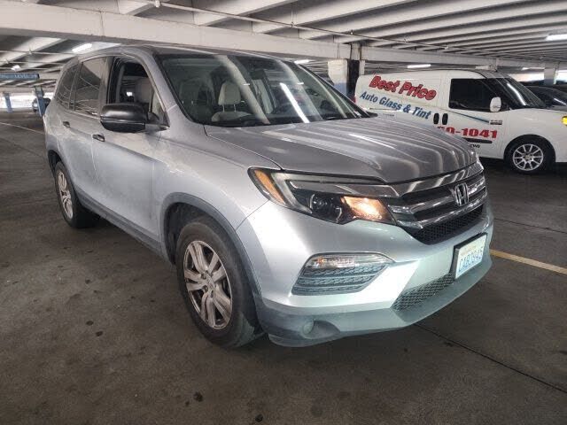 2017 HONDA Pilot