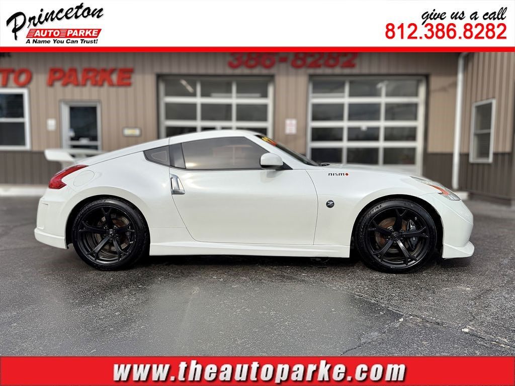 2012 NISSAN 370Z