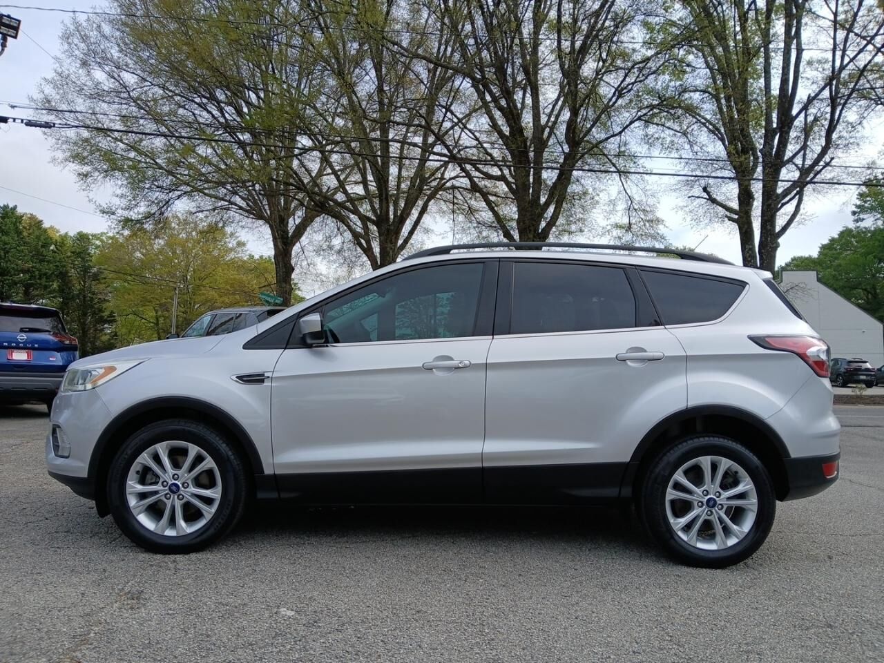 2017 FORD Escape