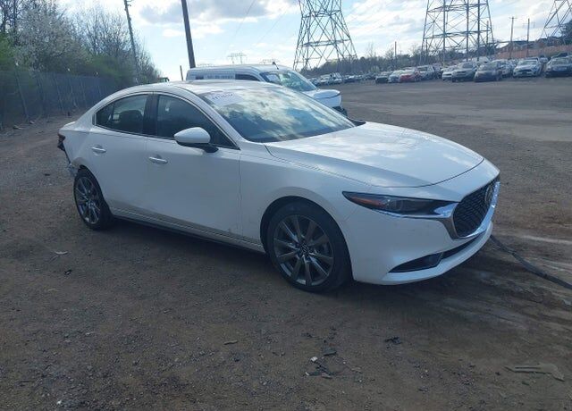 2021 MAZDA Mazda3