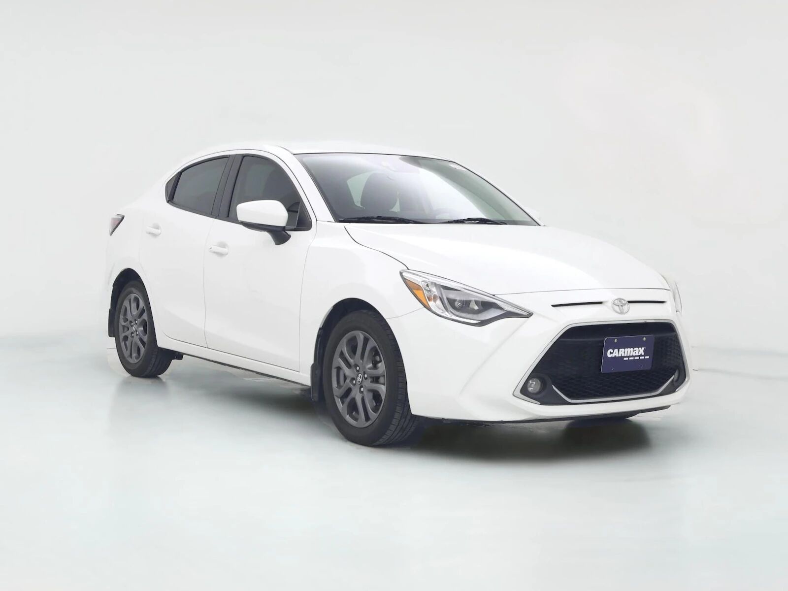 2019 TOYOTA Yaris