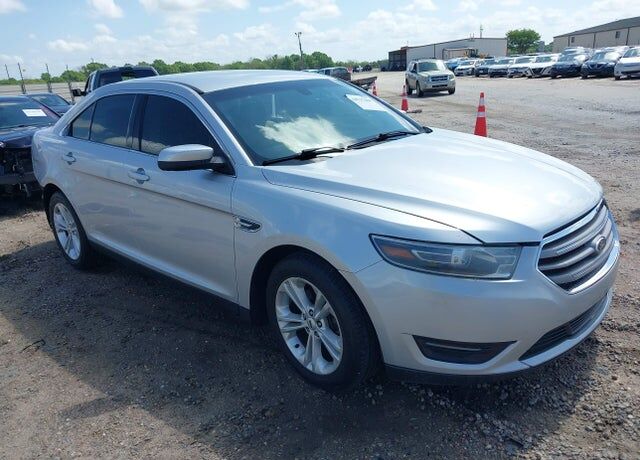 2014 FORD Taurus