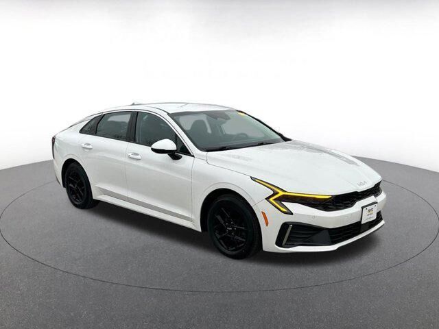 2025 KIA K5