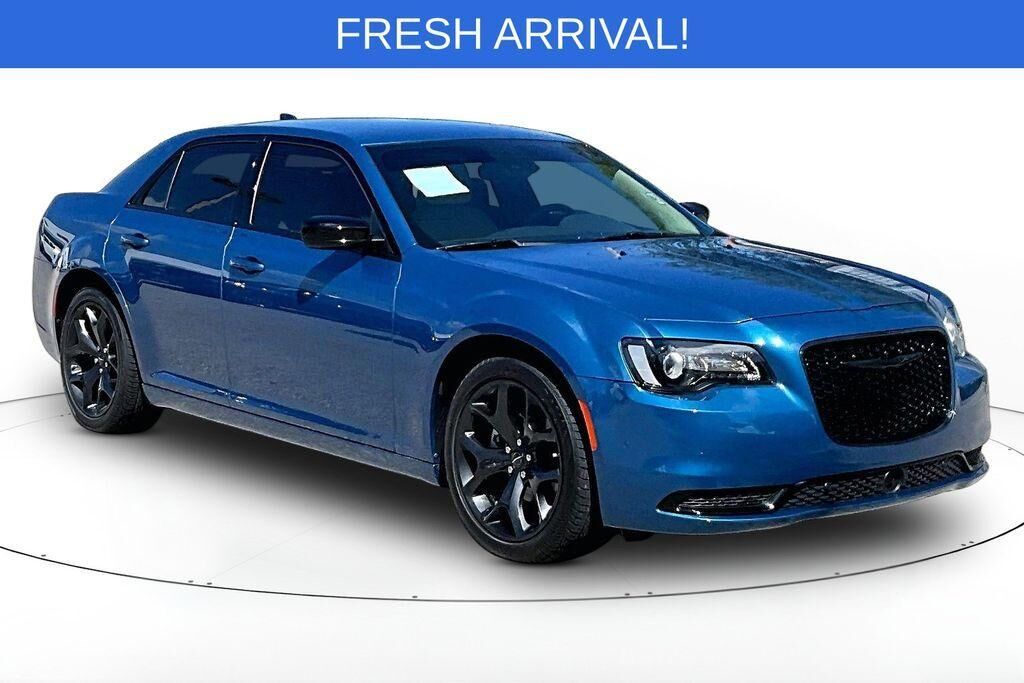 2023 CHRYSLER 300