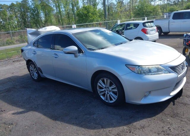 2015 LEXUS ES
