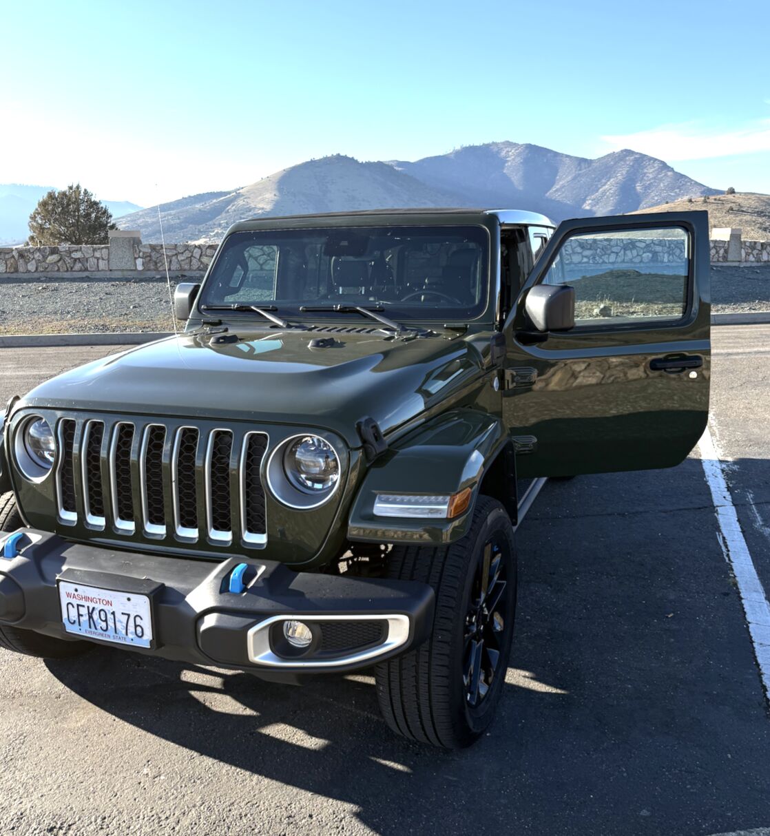 2023 JEEP Wrangler