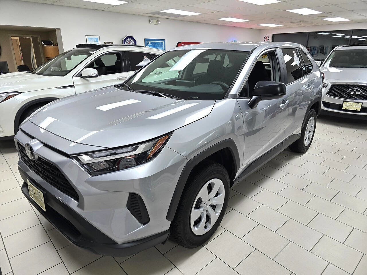2025 TOYOTA RAV4