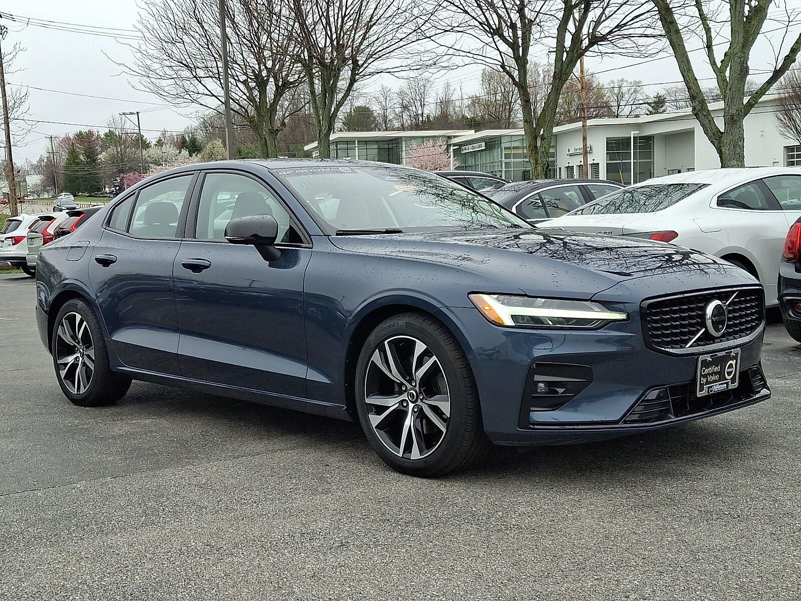 2023 VOLVO S60
