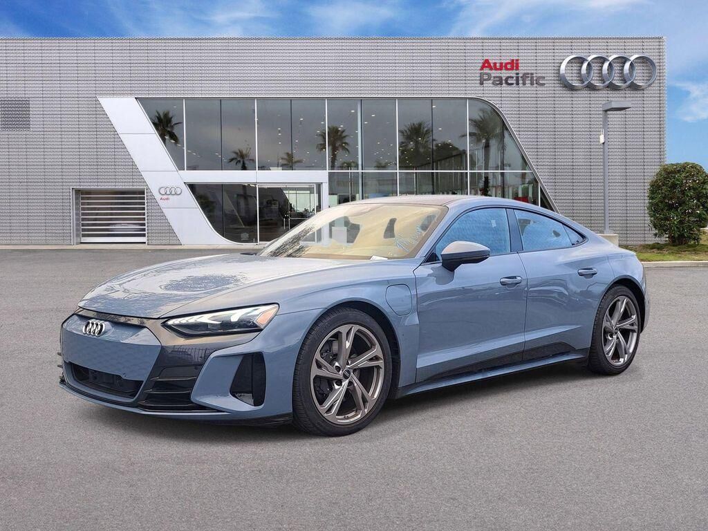 2023 AUDI e-tron GT