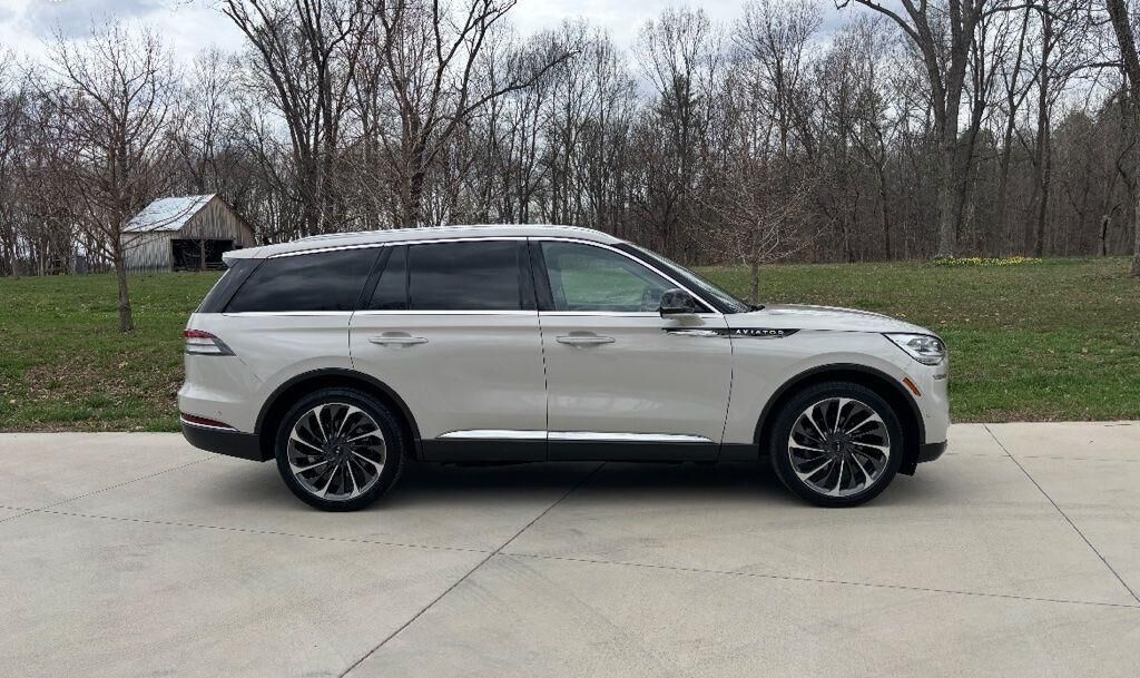 2022 LINCOLN Aviator