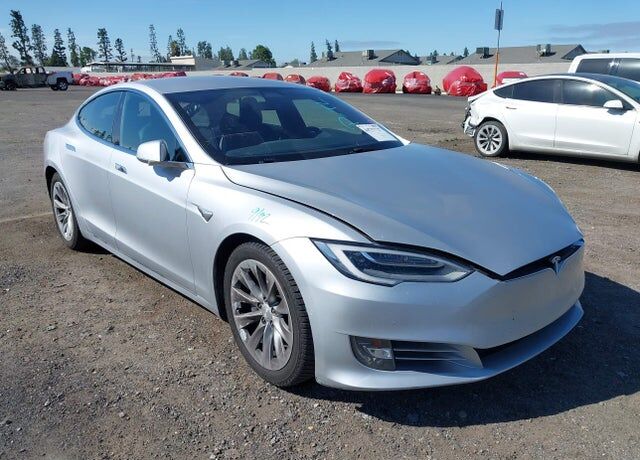 2017 TESLA Model S