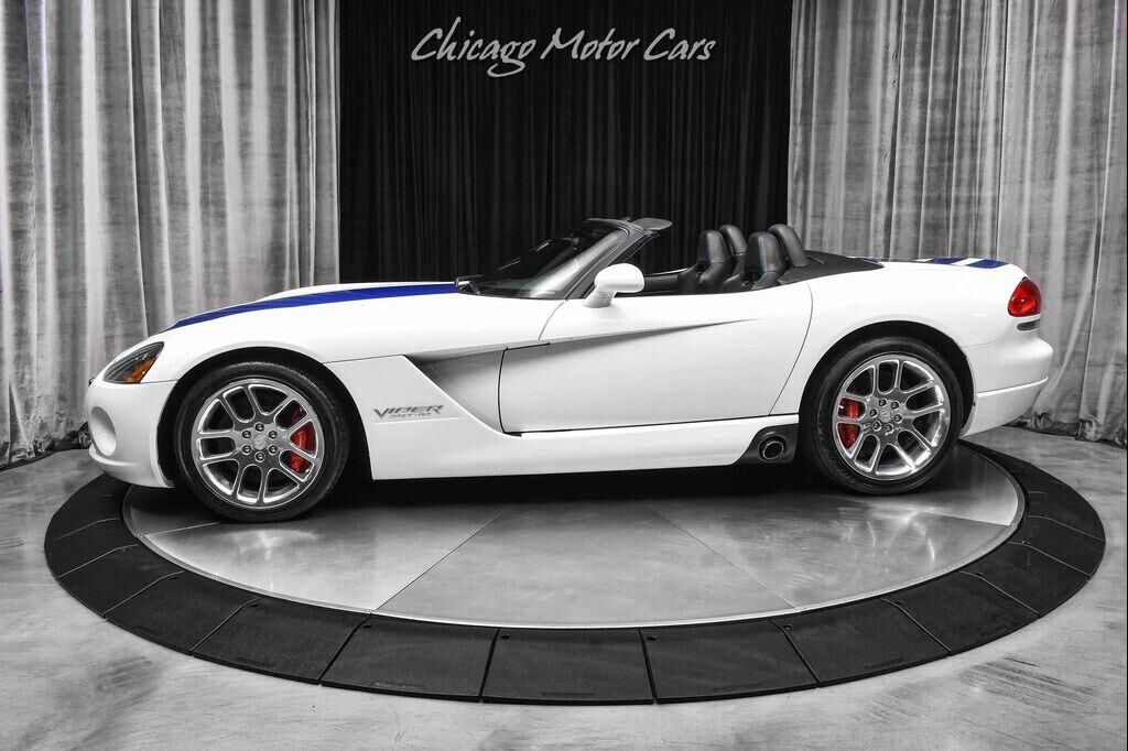 2005 DODGE Viper