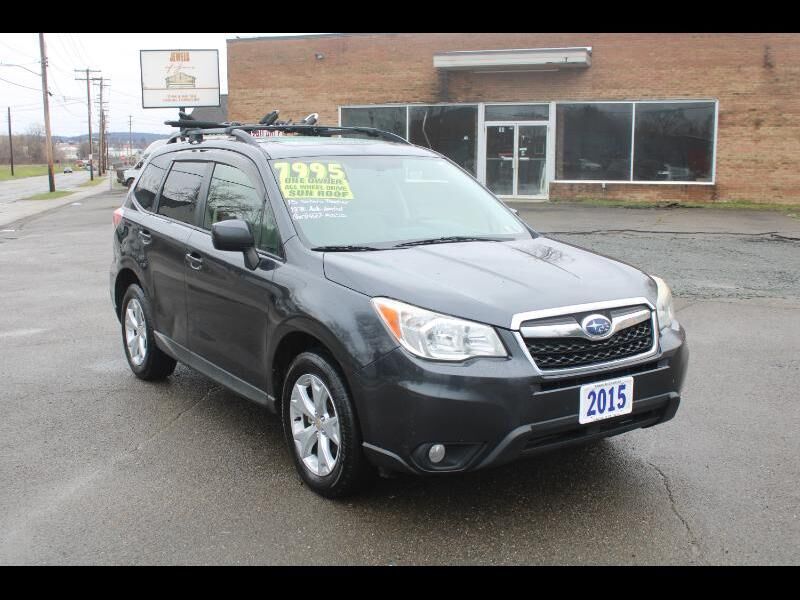 2015 SUBARU Forester