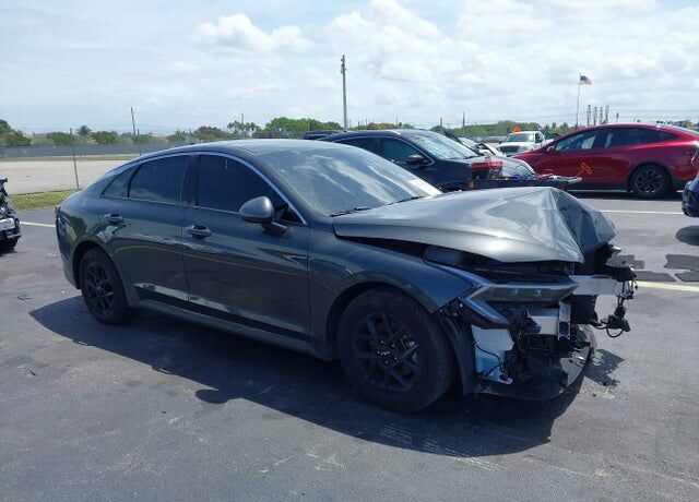 2025 KIA K5