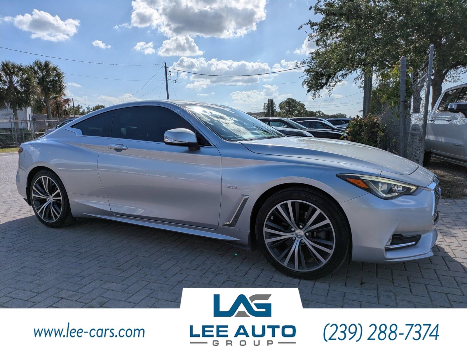 2017 INFINITI Q60