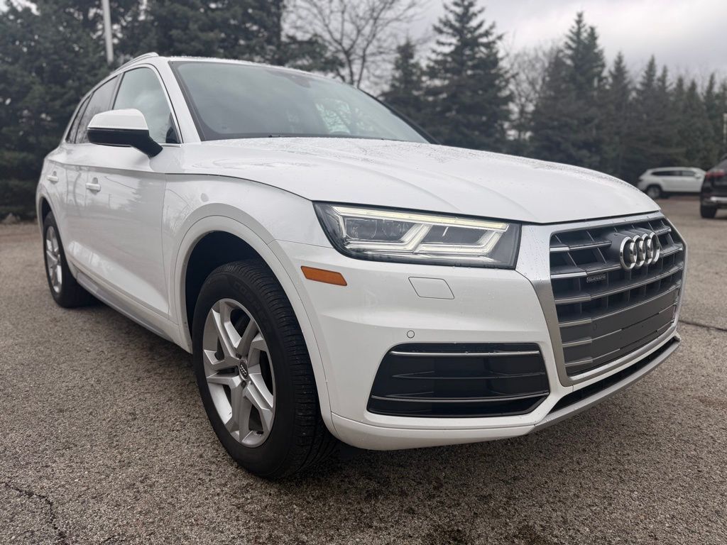 2018 AUDI Q5