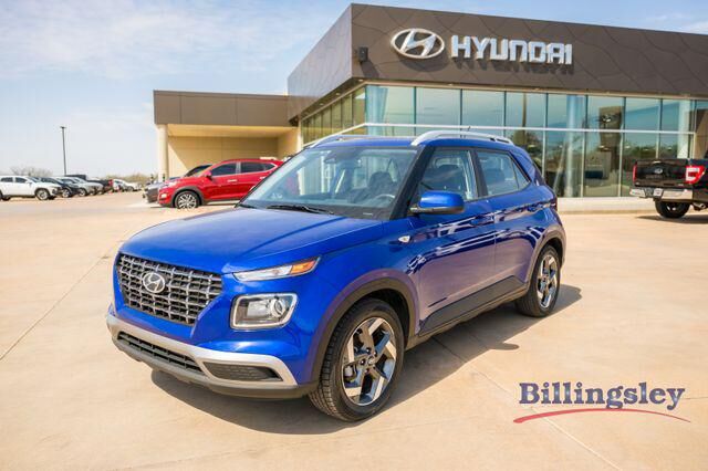 2025 HYUNDAI Venue