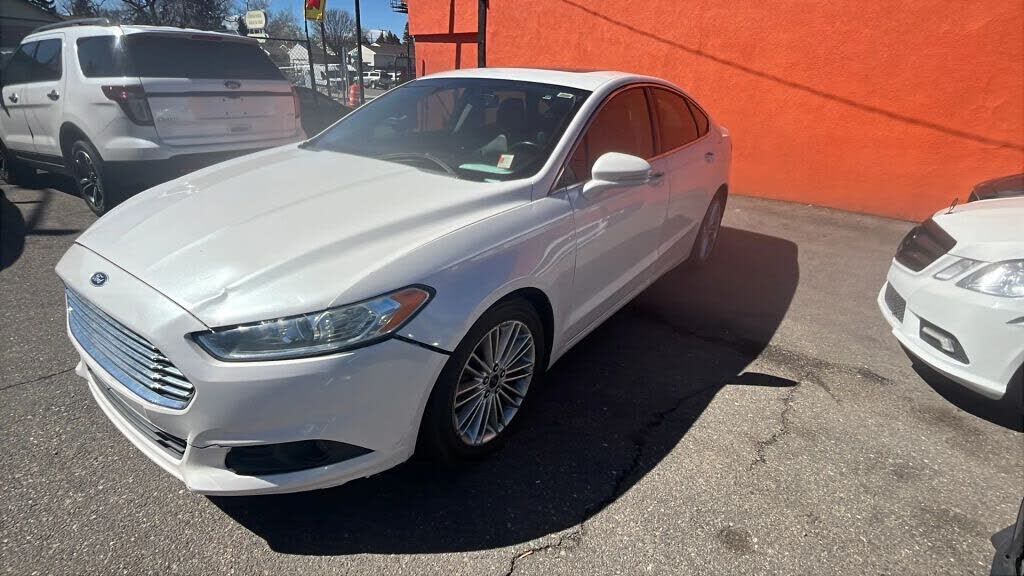 2016 FORD Fusion