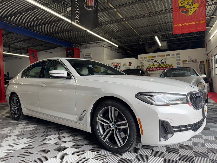 2022 BMW 5 Series