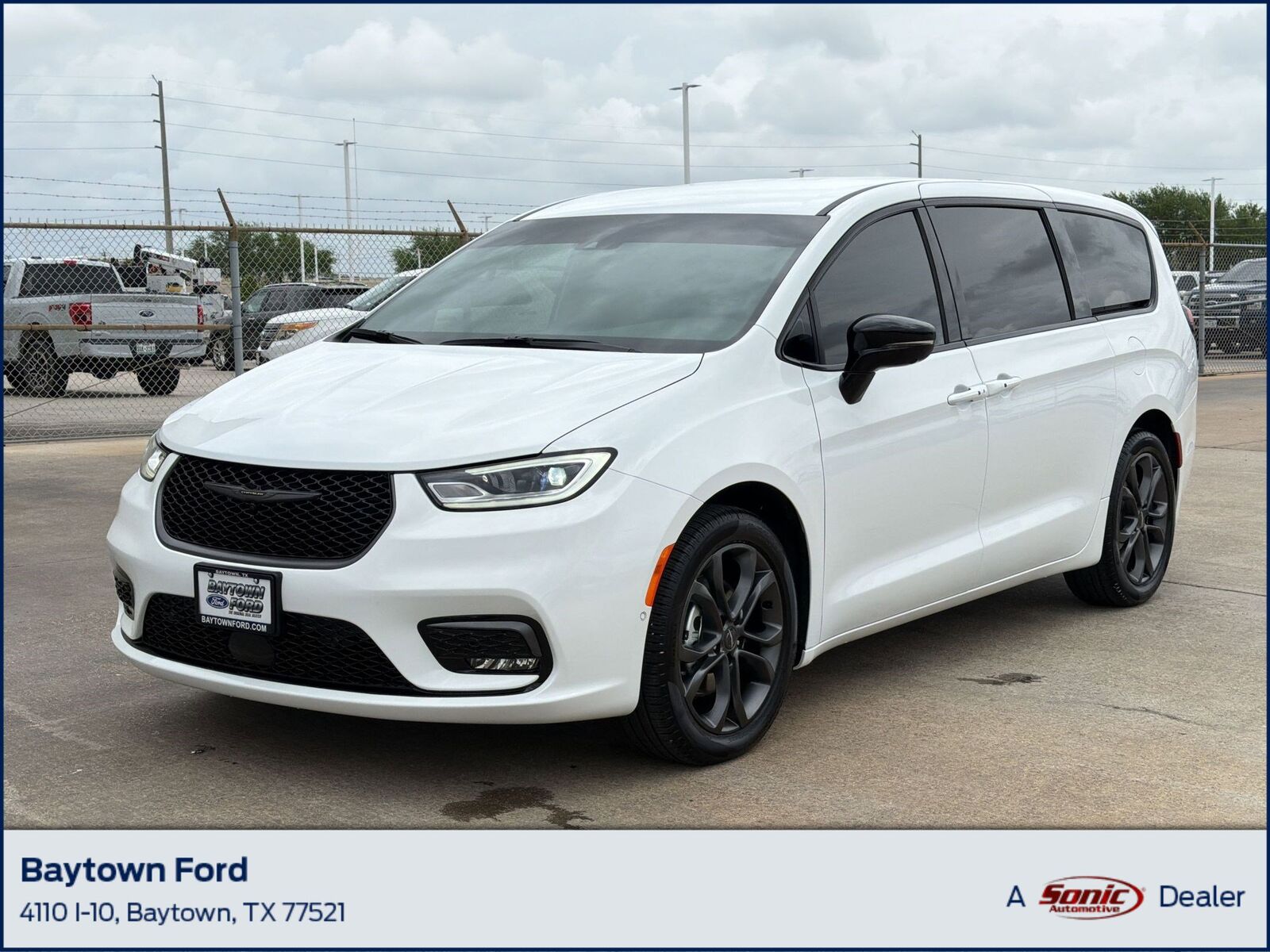 2026 CHRYSLER Pacifica