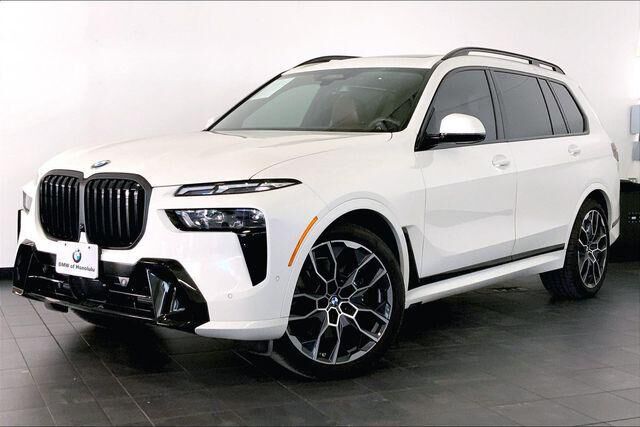 2024 BMW X7