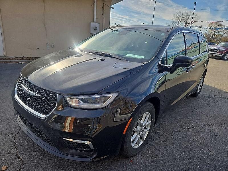 2024 CHRYSLER Pacifica