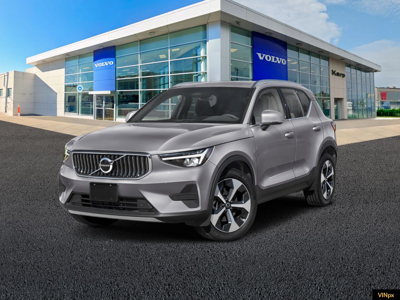 2026 VOLVO XC40