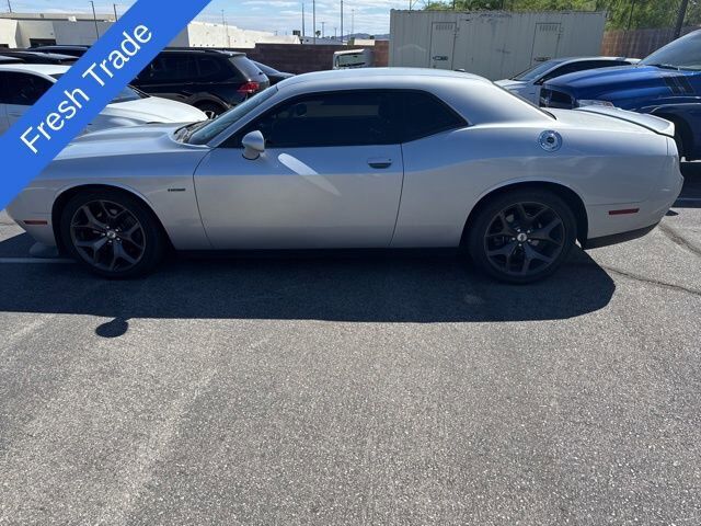 2019 DODGE Challenger