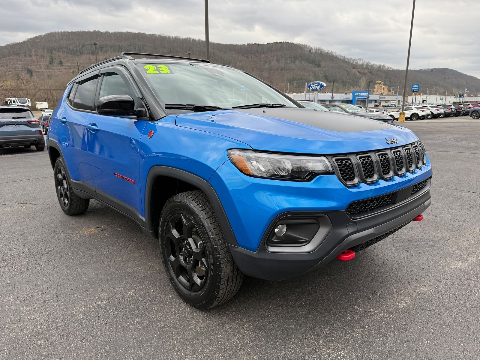 2023 JEEP Compass