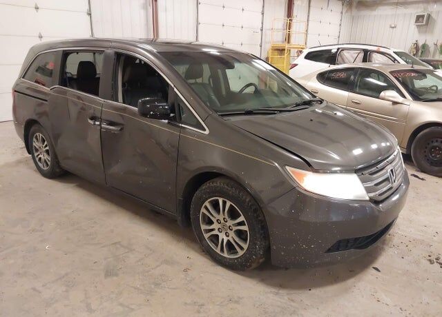 2013 HONDA Odyssey