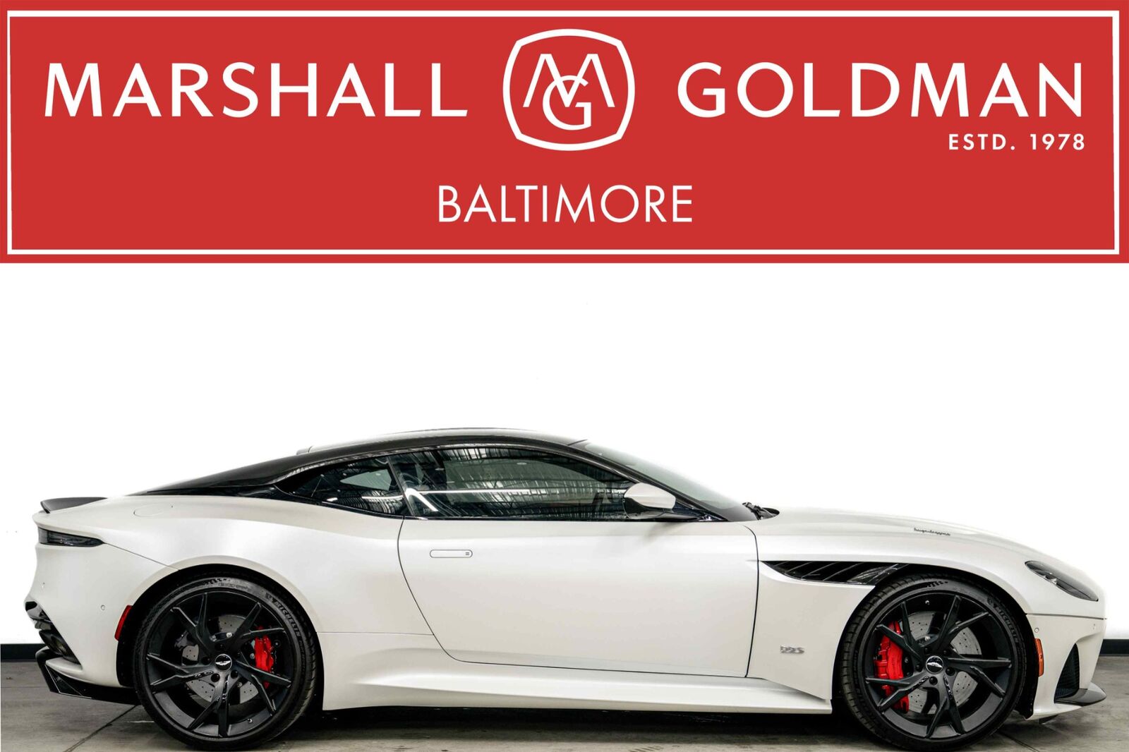 2019 ASTON MARTIN DBS