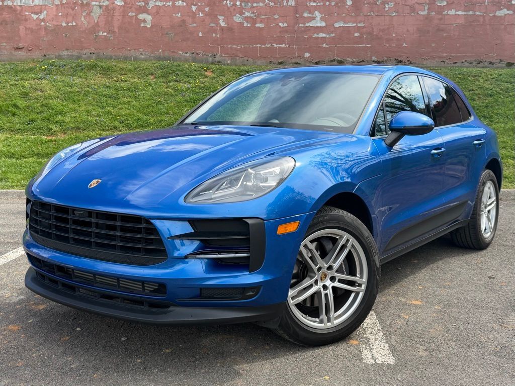 2021 PORSCHE Macan