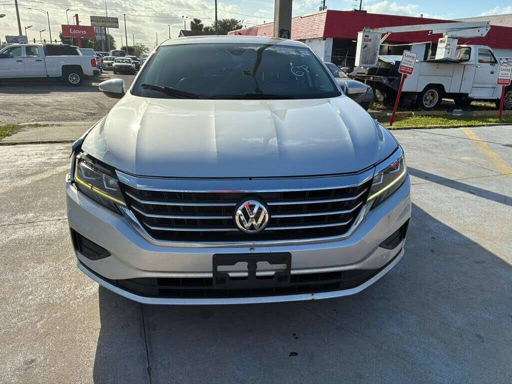 2021 VOLKSWAGEN Passat