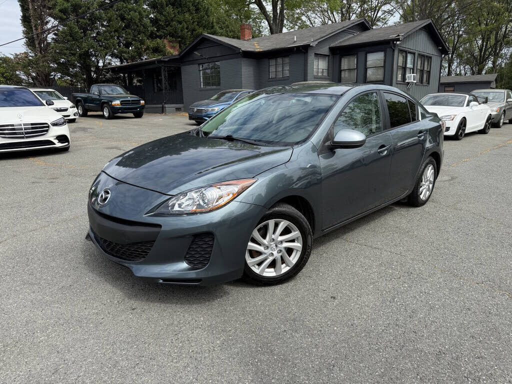 2012 MAZDA Mazda3