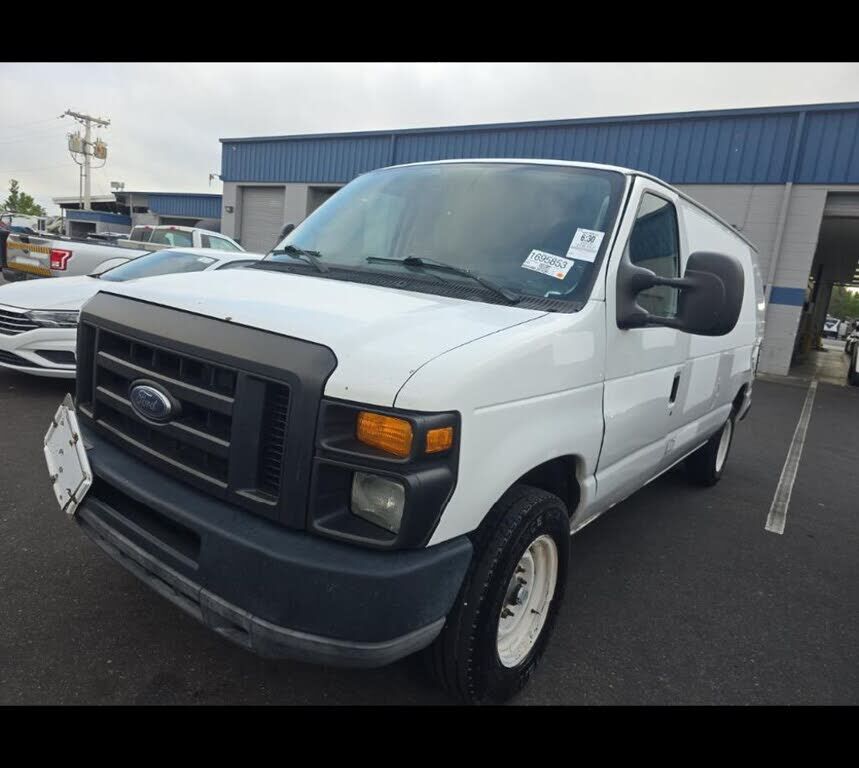2010 FORD E-150