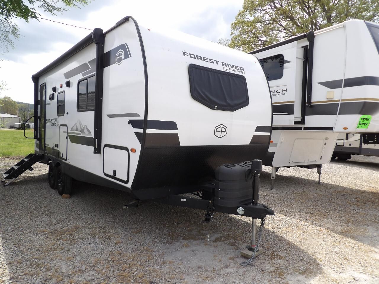 2025 FOREST RIVER Surveyor