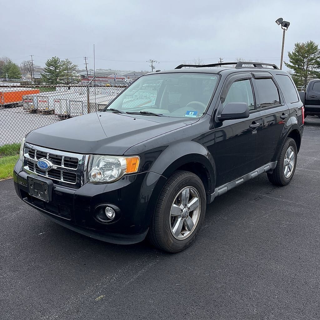 2010 FORD Escape