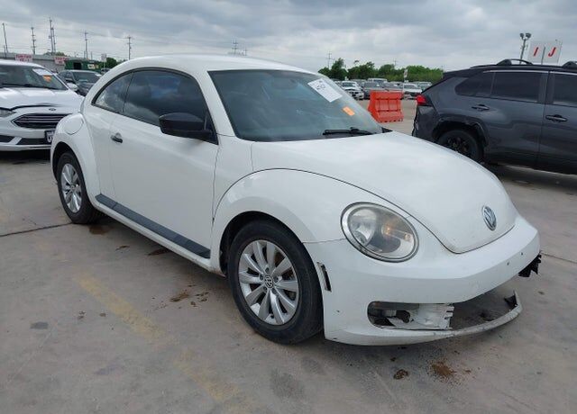 2013 VOLKSWAGEN Beetle