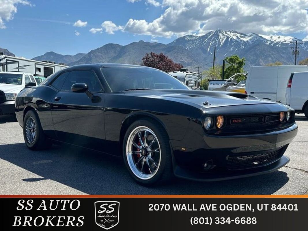 2019 DODGE Challenger