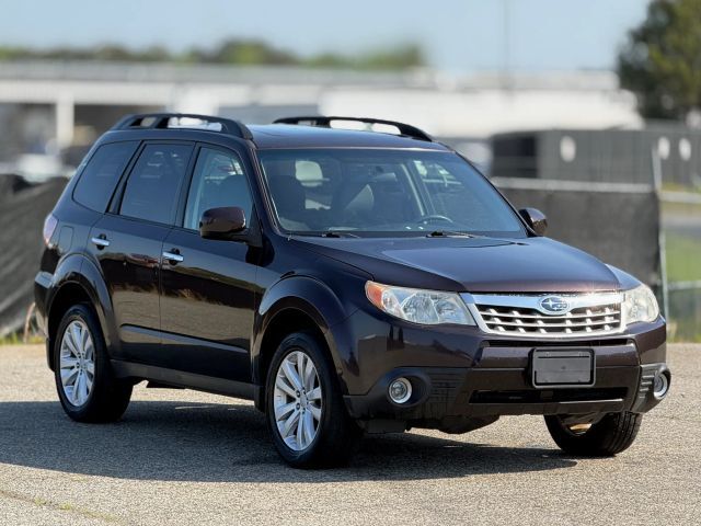 2013 SUBARU Forester